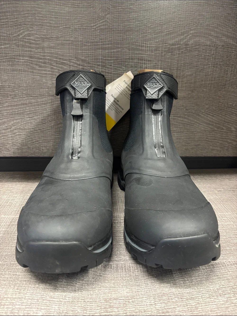 Men's Muck Apex Mid Zip Boots (Black) - Size 14